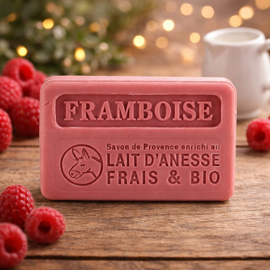Découvrez le savons de Marseille artisanaux au lait d'ânesse biologique et framboise.