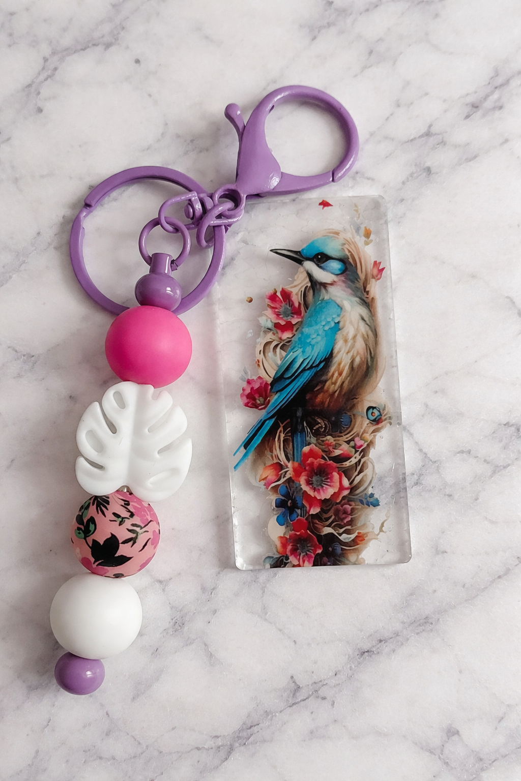 porte clés avec barre et perles en silicone